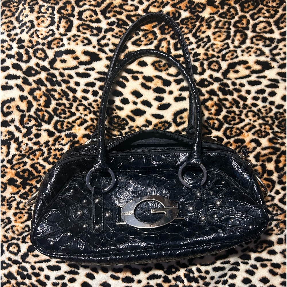 Guess Shoulder Bag🖤